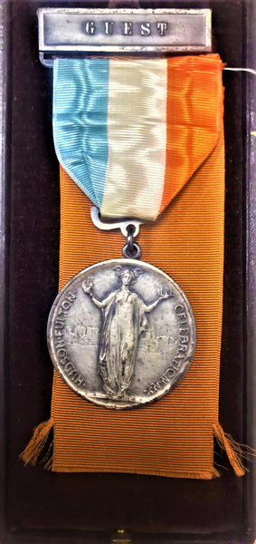 1909 The Hudson - Fulton Celebration OFFICIAL GUEST MEDAL With Original Box